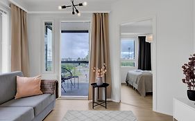 Bellarova Apartments Riistatie